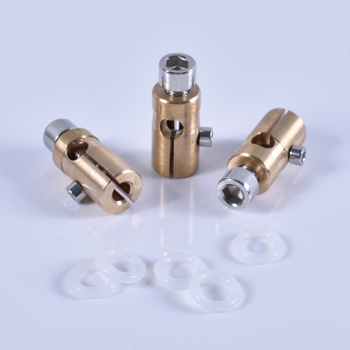 Startnow Лазерни Висококачествени Месингови Съединителни Части Вътрешен Диаметър 5 мм 6 мм Патронник за електрод за YAG Ксенон Криптон Лампа